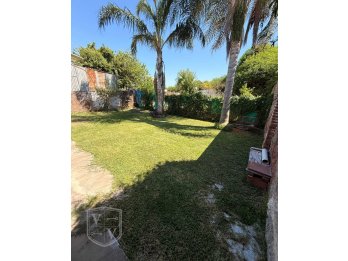 Casa en Venta en Calle Jorge Newbery