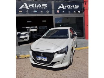 Peugeot 208 27.000km $18.000.000 y cuotas