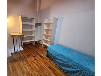 EN VENTA DUPLEX DE 1 DORMITORIO, AMOBLADO - ORO VERDE