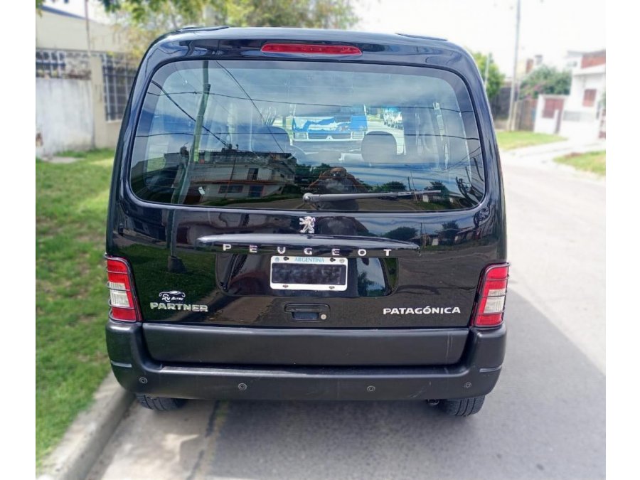 PEUGEOT PARTNER PATAGONICA 1.4 16V   AÑO 2.015