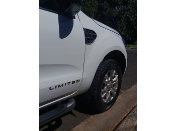 FORD RANGER LIMITED 4X4 MANUAL 2016 HERMOSAAA