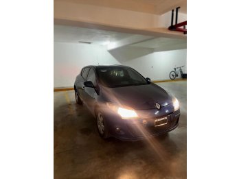 RENAULT MEGANE III 2.0 PRIVILEGE AÑO 2.012
