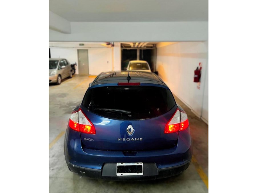 RENAULT MEGANE III 2.0 PRIVILEGE AÑO 2.012