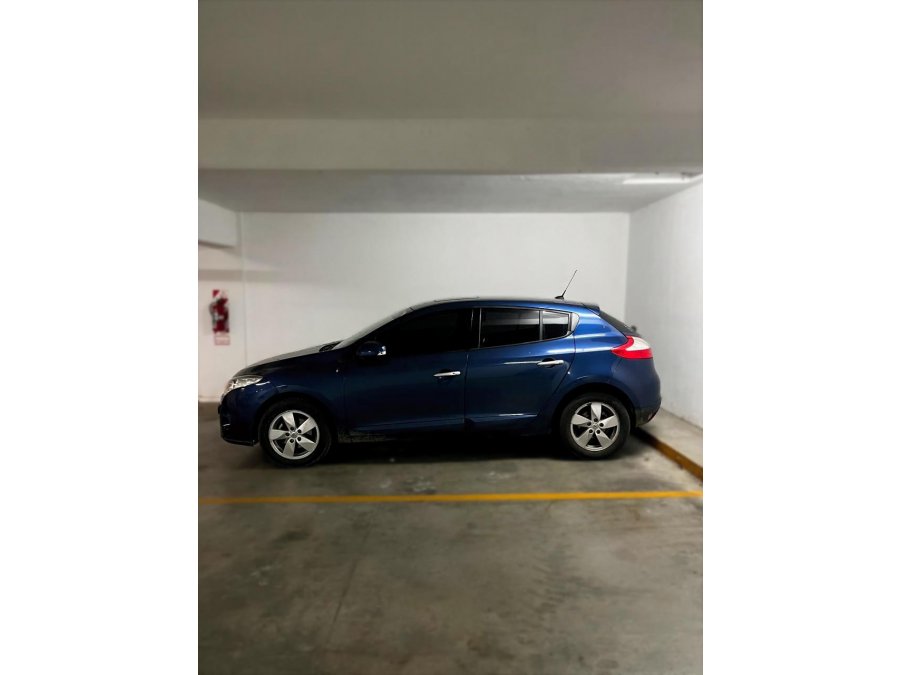 RENAULT MEGANE III 2.0 PRIVILEGE AÑO 2.012