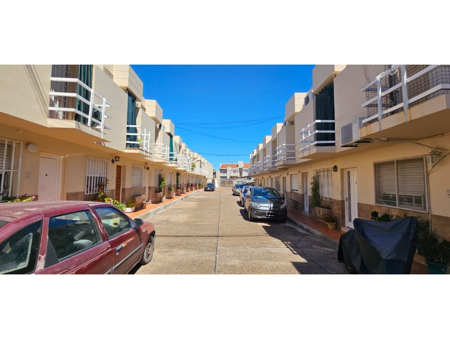 VENDO MUY LINDO DUPLEX  CENTRICO
