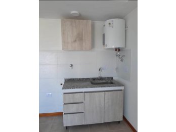 VENDO MONOAMBIENTE, LAPRIDA PARANA