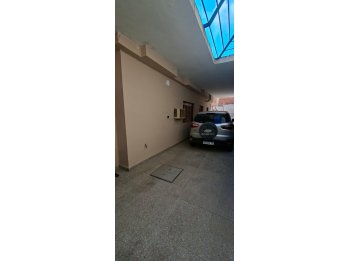 Vendo Casa en barrio Paracao zona Lebensohn 3 dorm 2 baños,