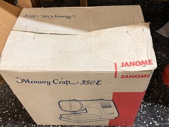 MAQUINA BORDADORA JANOME 350e -EN SU CAJA
