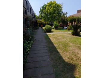 Duplex zona centro calle diamante y bavio