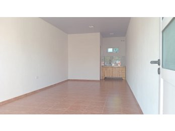 Excelente LOCAL COMERCIAL en ALQUILER