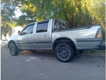 Vendo Isuzu