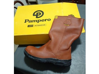 Vendo Botas Pampero cuero, la misma de la fotograf&iacute;a. T 45