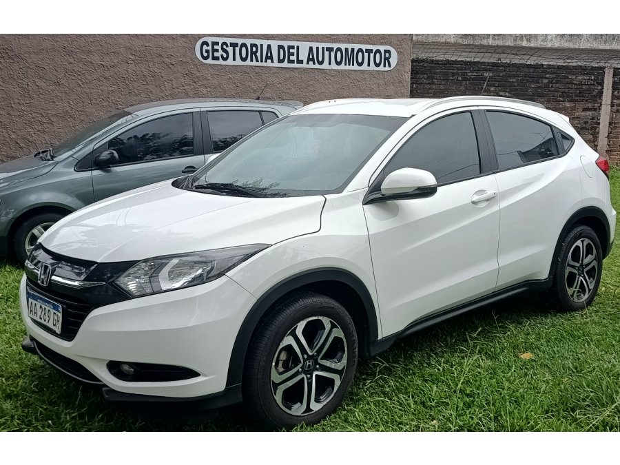 Honda HR-V       /      2016
