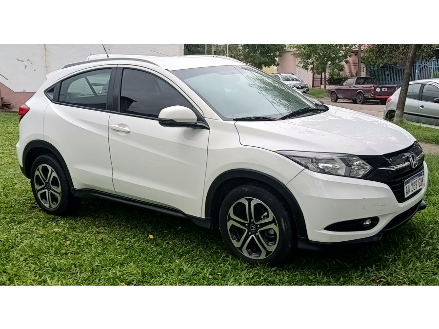 Honda HR-V       /      2016