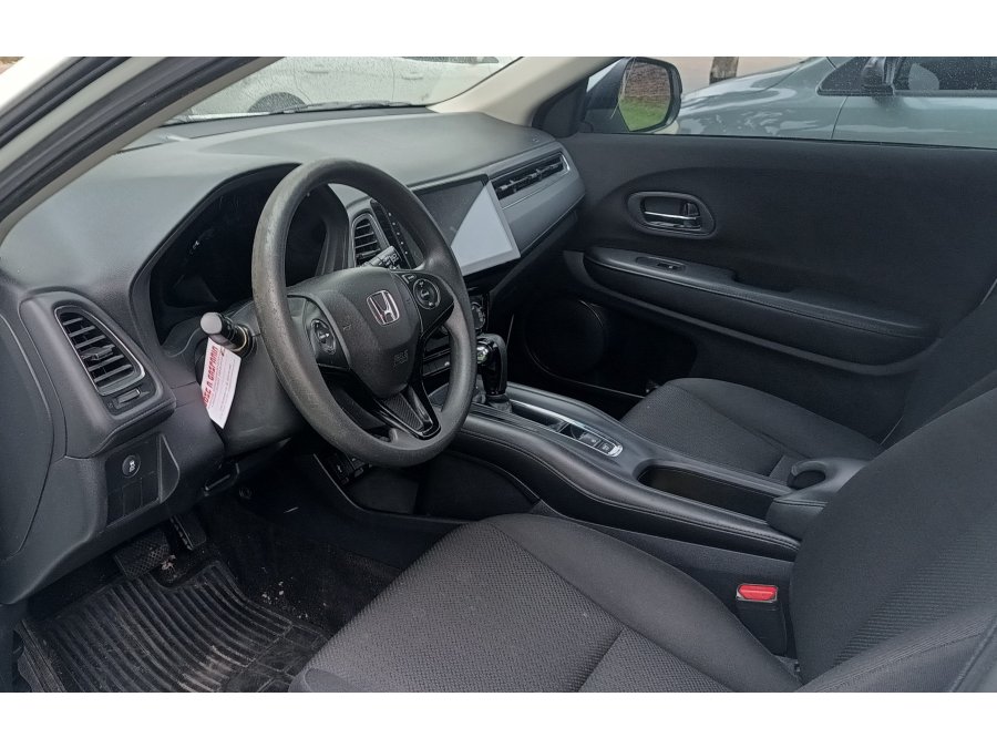Honda HR-V       /      2016