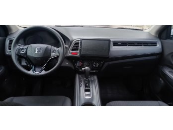 Honda HR-V       /      2016