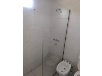 CASA EN ALQUIL FUERA DE BV EN PARANA ER