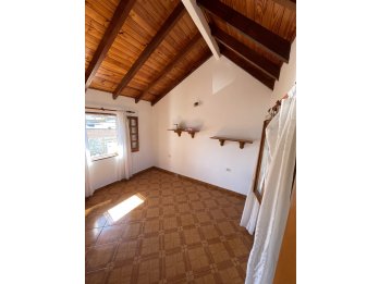Se vende casa 3 dormitorios Zona Escuela CAE - Guatemala 700