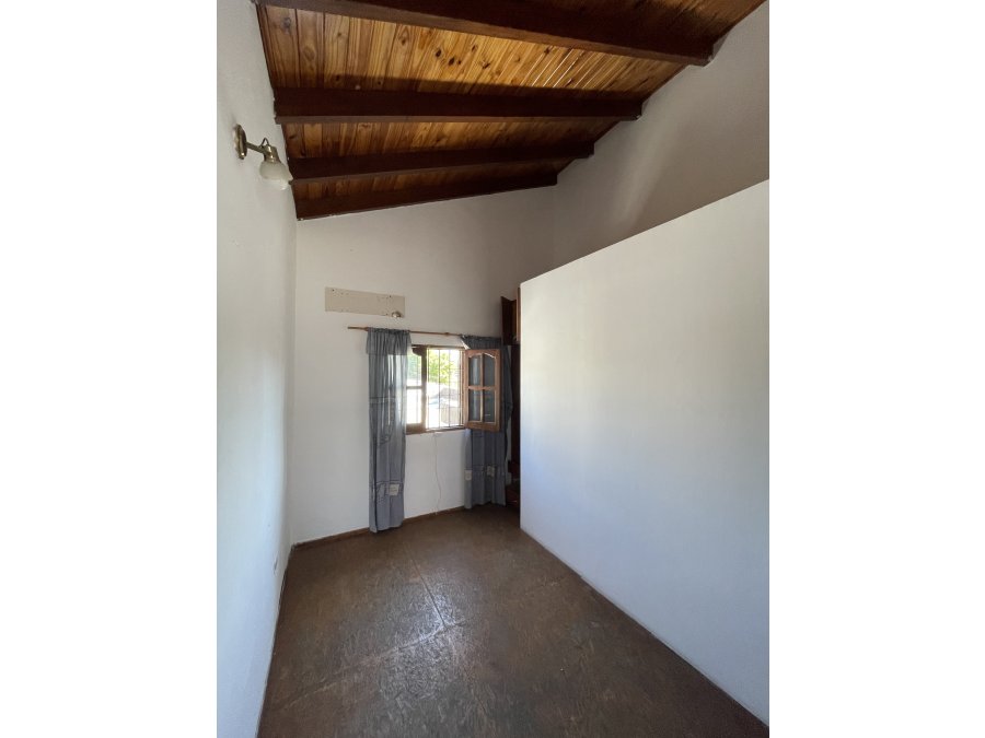 Se vende casa 3 dormitorios Zona Escuela CAE - Guatemala 700