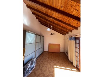 Se vende casa 3 dormitorios Zona Escuela CAE - Guatemala 700