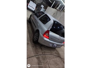 Vendo clio 2006