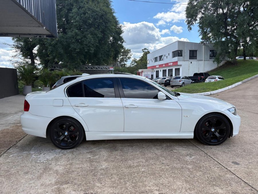 BMW 325I Executive