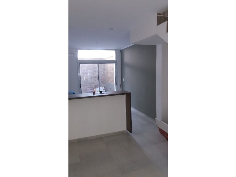 Duplex a Estrenar,Cochera,zona Centro,Montevideo.