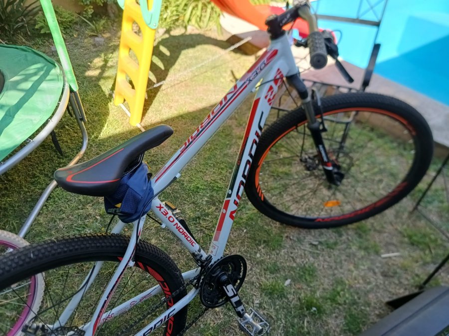 vendo bici rodado  20 y bici grande Nordix x 30 rodado 29