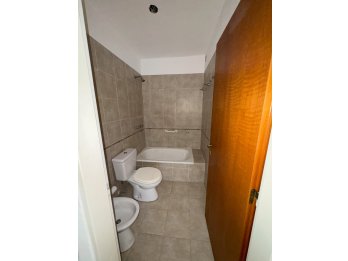 DPTO. de 1 dormitorio con cochera