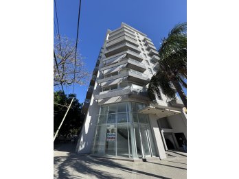 DPTO. a estrenar de 1 dormitorio y cochera