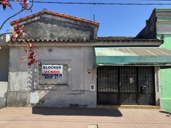 CASA calle Blas Parera 65 a mts. de Zanni