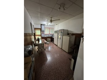 CASA calle Blas Parera 65 a mts. de Zanni