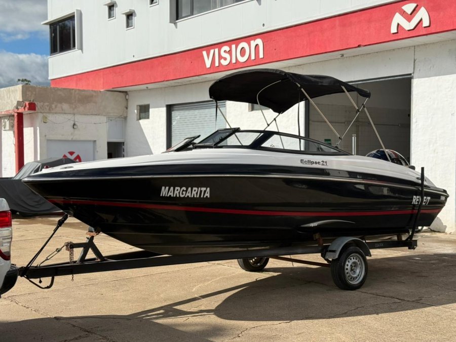 Eclipse 21 Mercury 150 4T