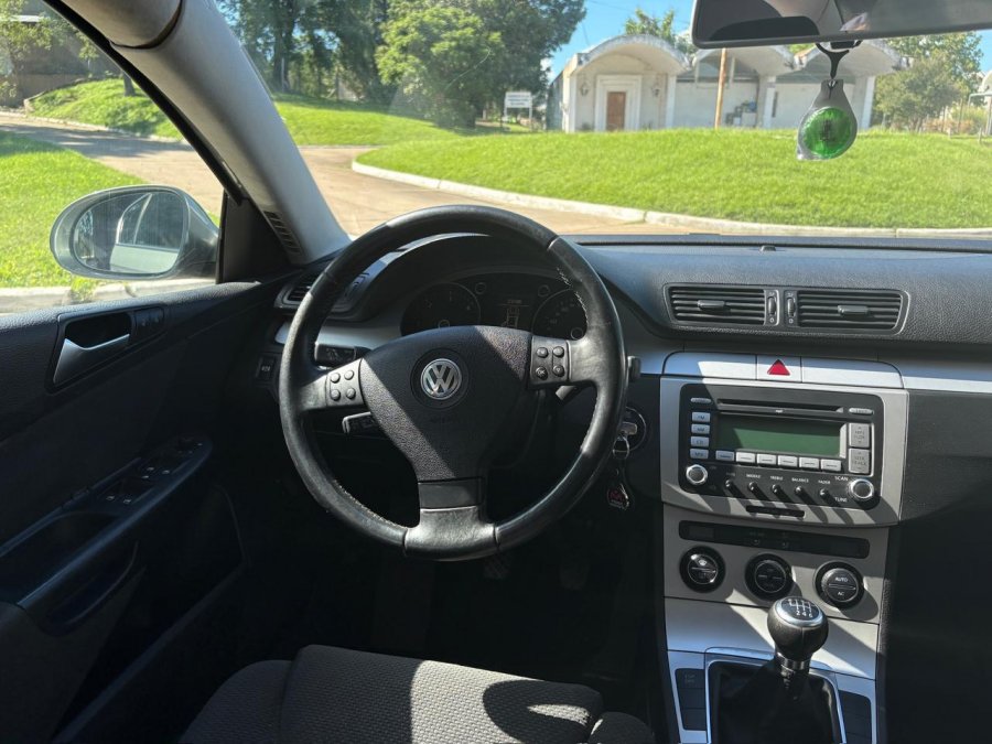 VOLKSWAGEN Passat 2.0 TDI