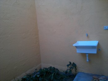 Aquila Dpto en Planta Baja calle Salta