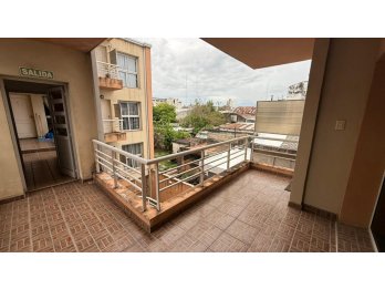 SE ALQUILA DEPTO 1 DORM C/ BALCON EN CALLE GUALEGUAYCHÚ.