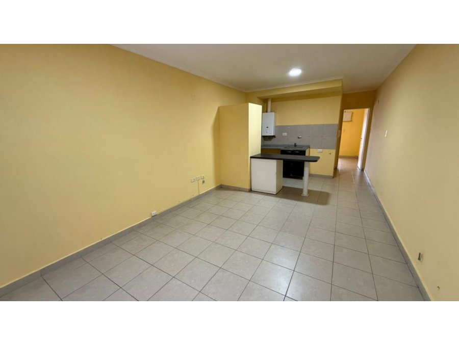 SE ALQUILA DEPTO 1 DORM C/ BALCON EN CALLE GUALEGUAYCHÚ.