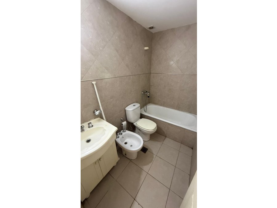 SE ALQUILA DEPTO 1 DORM C/ BALCON EN CALLE GUALEGUAYCHÚ.