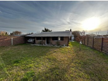Alanis Desarrollos vende casa en Colonia Avellaneda