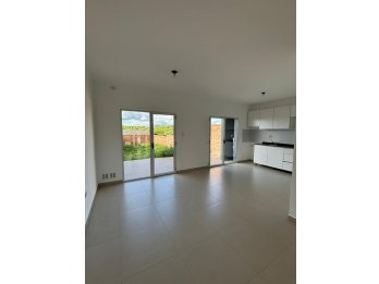 A ESTRENAR CASA 3 DORMITORIOS, LAPACHOS, ALTOS DEL PARACAO