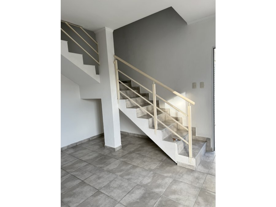 Hermoso duplex zona Sudamerica y Don Bosco