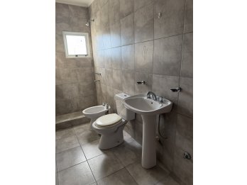 Hermoso duplex zona Sudamerica y Don Bosco