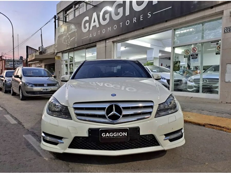 Mercedes Benz C250 CGI BlueEfficiency Avantgarde AT7