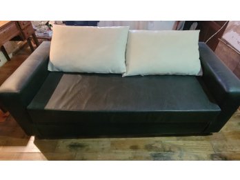 SILLON CON ALMOHADONES