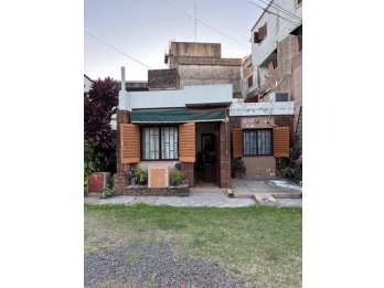 VENTA CASA 2 DORM EN COMPLEJO DE CHURRUARIN Nº358