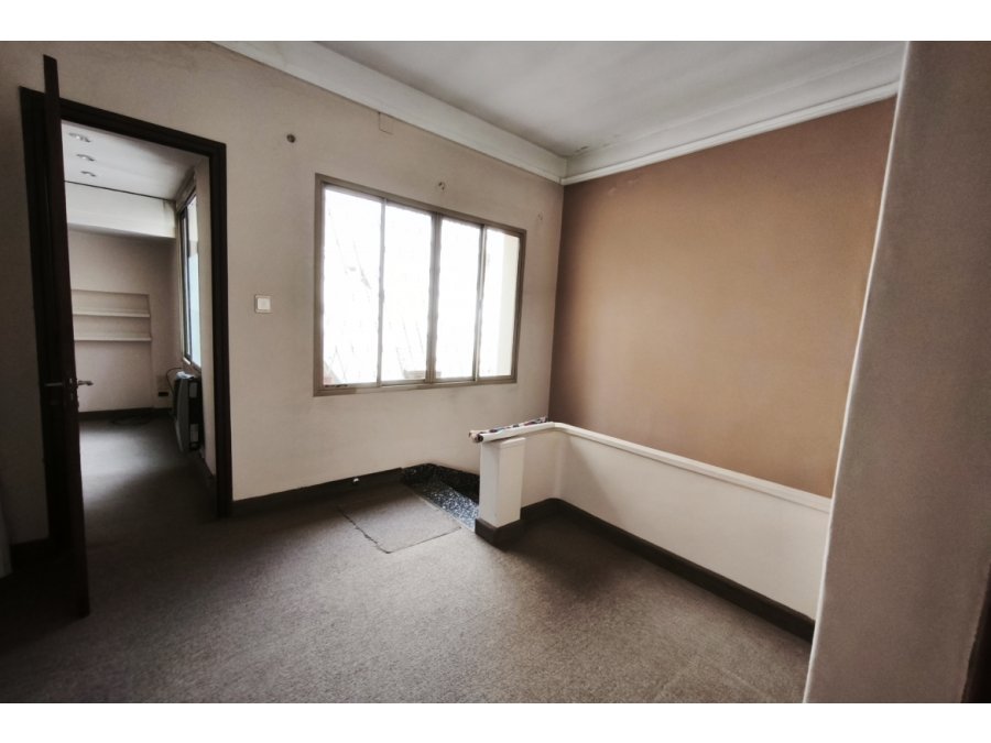 VENTA - CASA C/ URQUIZA Y TUCUMAN