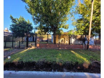 VENTA - APTA CREDITO - CASA 2 DORMITORIOS COLONIA AVELLANEDA