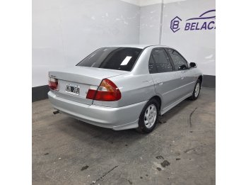 MITSUBISHI LANCER GLXI 1.6 N – 1999 – 346.000 KMS