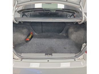 MITSUBISHI LANCER GLXI 1.6 N – 1999 – 346.000 KMS