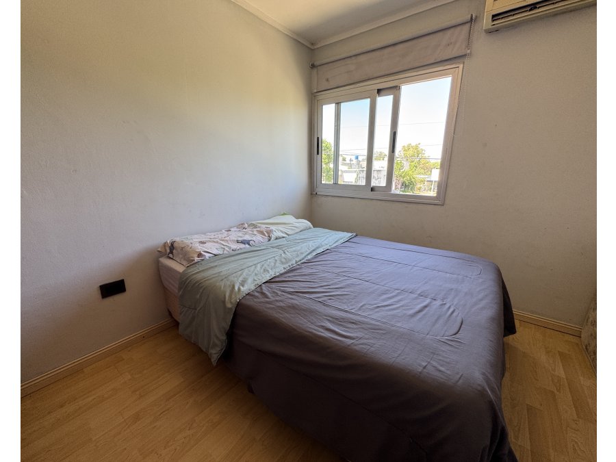 VENTA – APTA CREDITO -  Casa de 2 dormitorios con gran patio